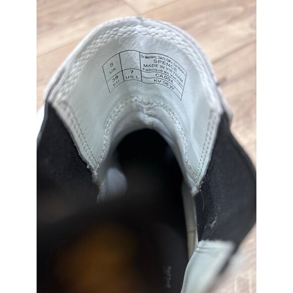 Dr. Martens White Leather Chelsea Ankle Boots Chunky Heel Platform 7 - Picture 8 of 10